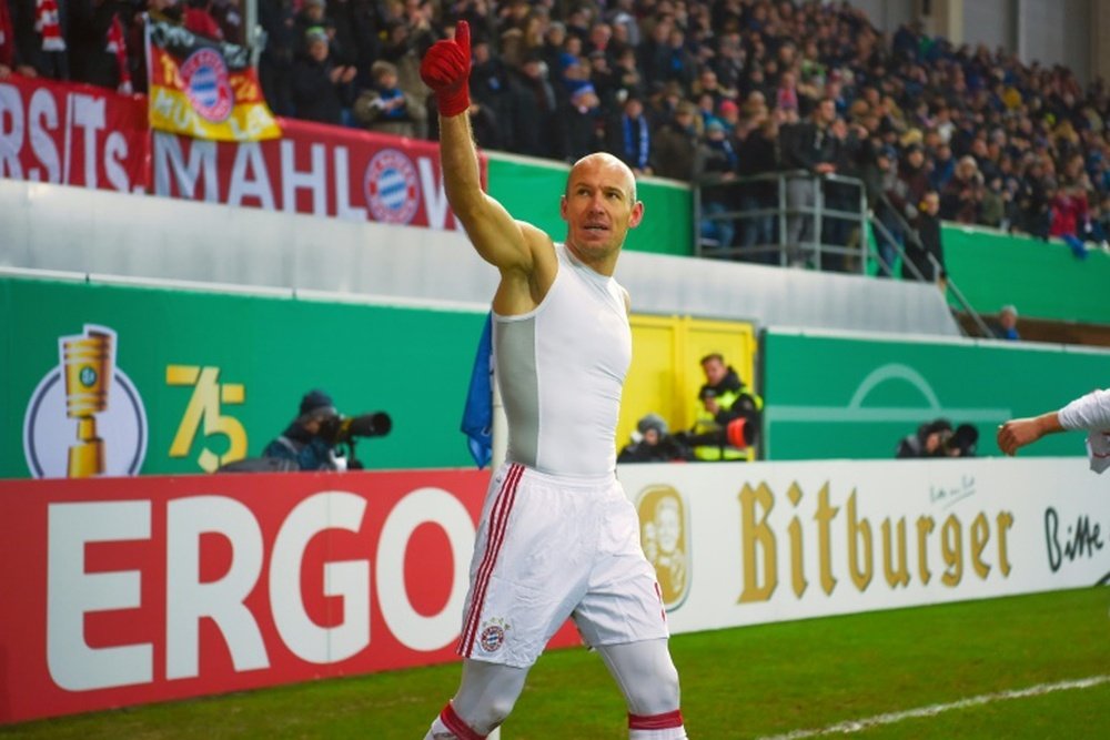 Arjen Robben aún tiene mucho fútbol en sus botas. AFP