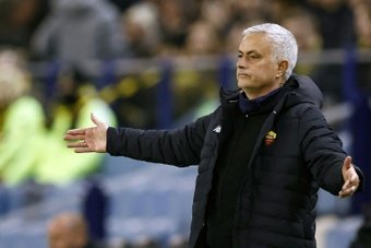 Mourinho entró en la historia de los entrenadores. AFP