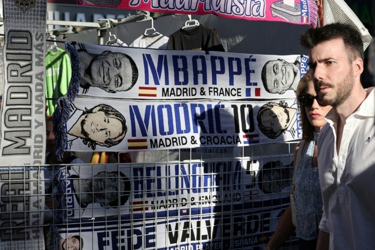 Madrid prepare to announce Mbappe arrival within days