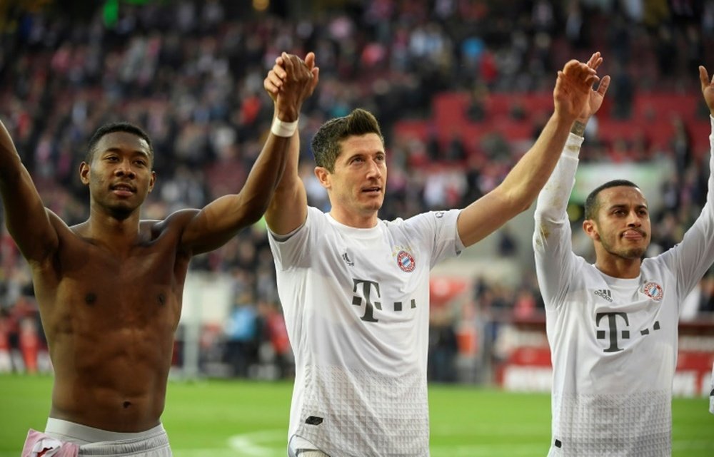 El Bayern no quiere dejarlos escapar. AFP