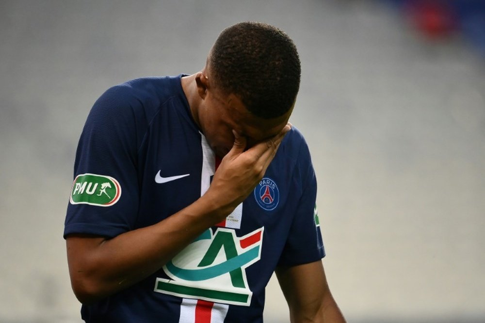 Mbappe cannot wait any longer and he will be subjected to more tests this Monday. AFP
