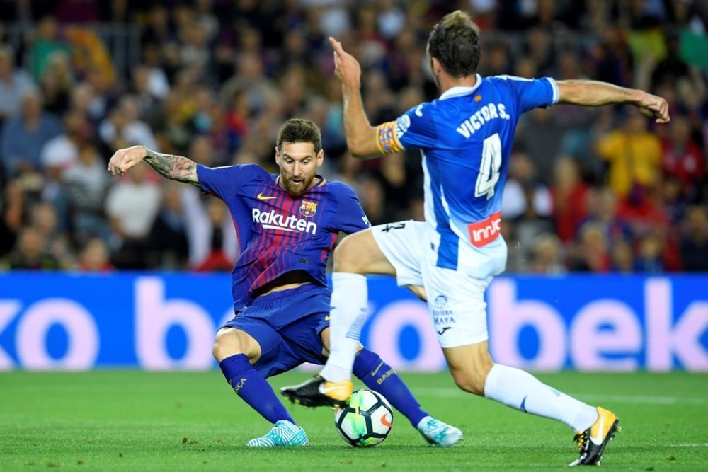 Barça y Espanyol se verán las caras en la Supercopa catalana en marzo. AFP