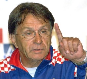 L'ex allenatore croato, che ha guidato la nazionale del suo Paese ai Mondiali di Francia '98, si è spento nella giornata di mercoledì nella città di Zagabria. Aveva 87 anni e da tempo combatteva con una malattia.