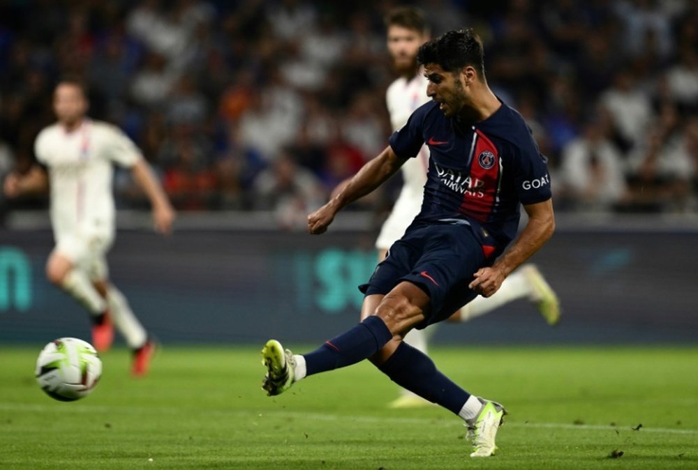 Asensio pourrait manquer un mois de compétition avec le PSG. afp