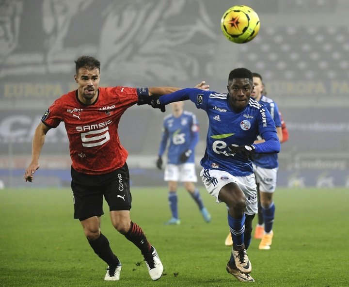 El Estrasburgo sonríe y hunde al Saint-Étienne