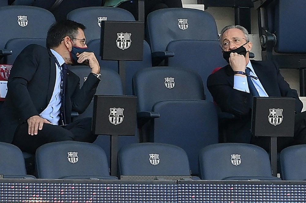 Florentino arrived in Barcelona on Sunday. AFP