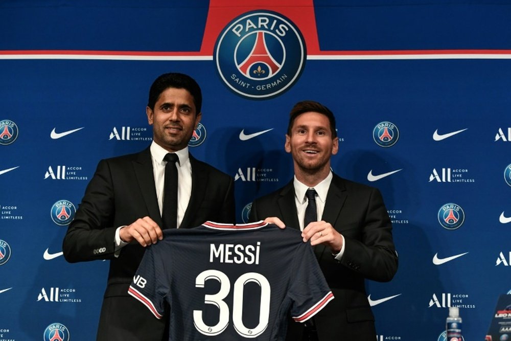 Al-Khelaïfi sostiene que el PSG sí reconoció el mérito a Messi, campeón del mundo. AFP