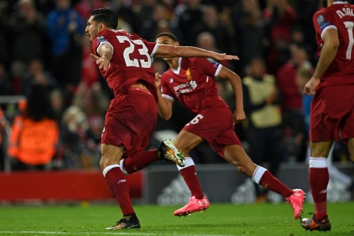 Liverpool domina Maribor e vence sem dificuldade