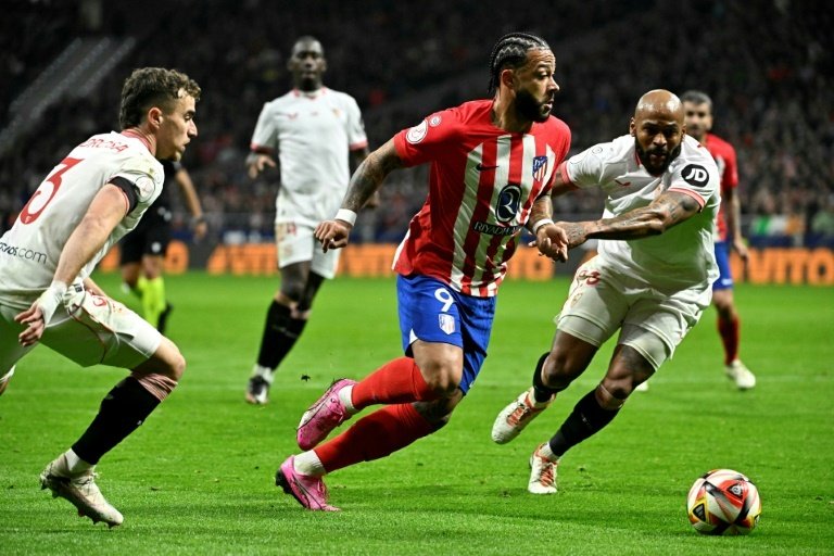 Marcao y Agoumé, nuevos lesionados en el Sevilla FC
