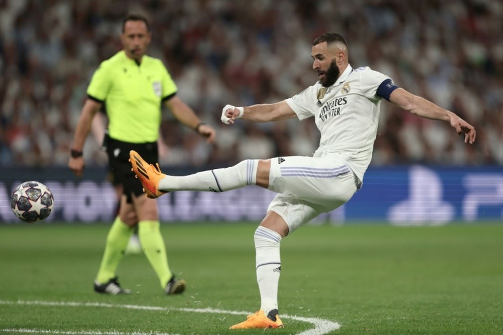 Florentino meets with Benzema about Saudi offer. AFP