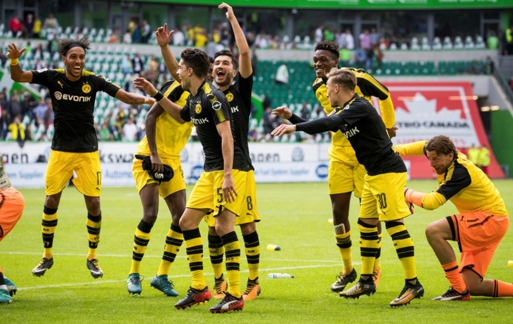 Borussia Dortmund goleou em casa do Wolfsburgo. AFP