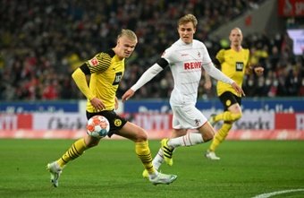Borussia Dortmund empatou com o Colônia em 1 a 1. AFP
