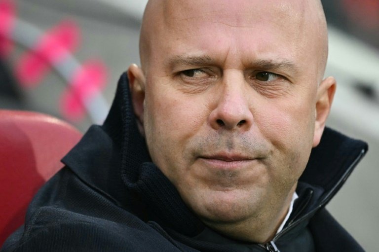 Arne Slot urged to reunite with Paixao to bolster Liverpool attack