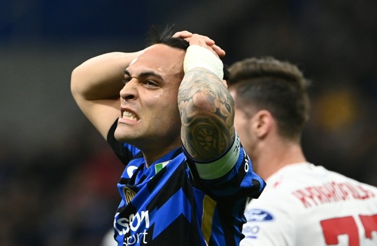 Lautaro Martinez set to miss Milan derby