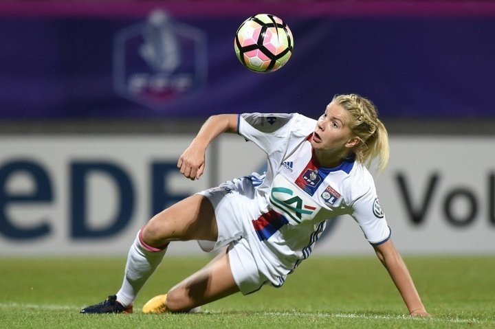 Ligue des champions dames : Lyon un peu en danger, Montpellier beaucoup