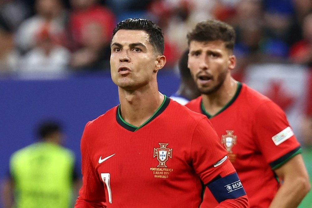 Cristiano Ronaldo veut continuer son aventure avec le Portugal. AFP