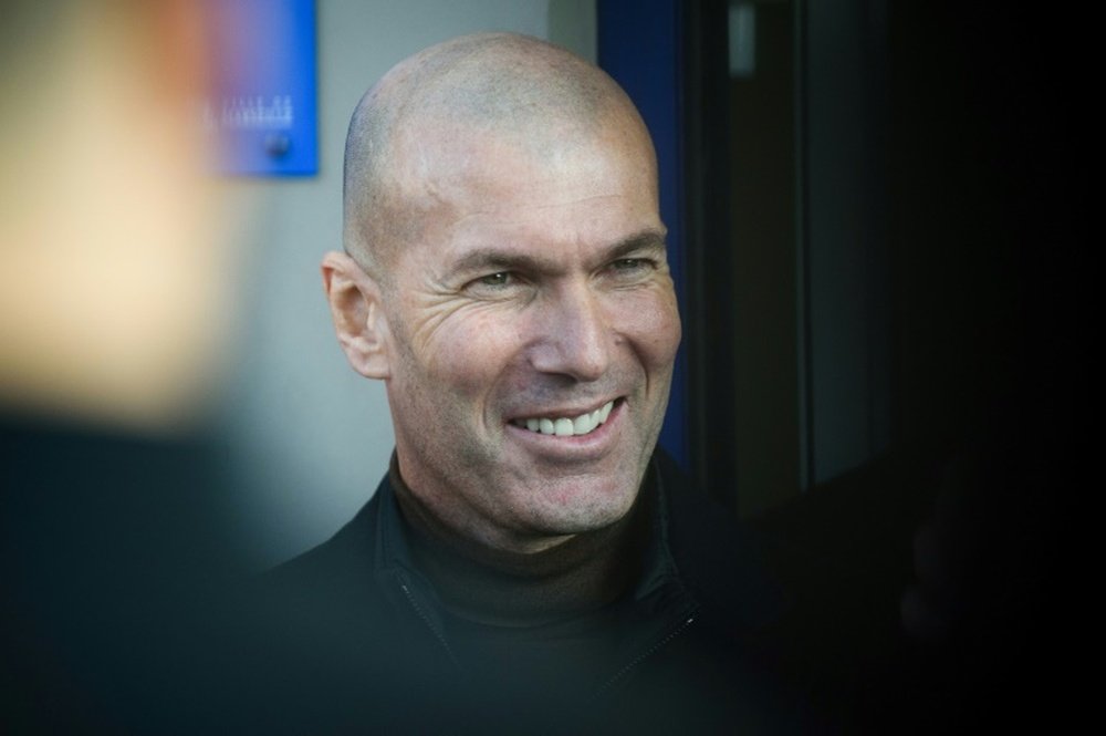 Zidane se verá con el dueño del PSG. AFP