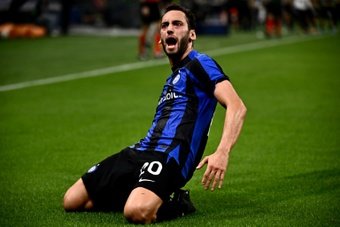 L'Inter vuole rinnovare Calhanoglu. AFP