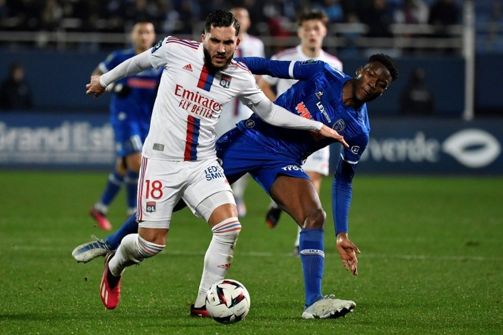 Cherki suena para vestir de blanco en el Real Madrid. AFP