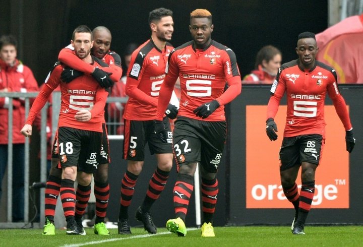 Ligue 1 : Nice perd du terrain sur Monaco et PSG après son nul à Rennes