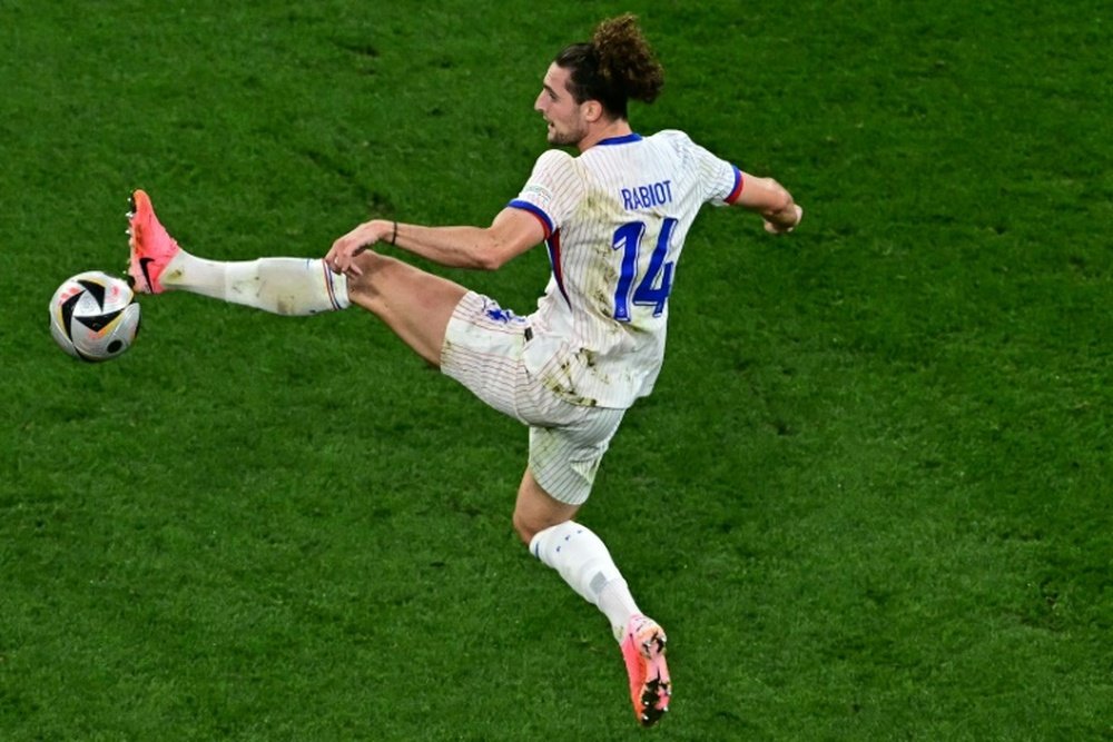 Rabiot will return to Ligue 1 if he passes a medical with OM. AFP
