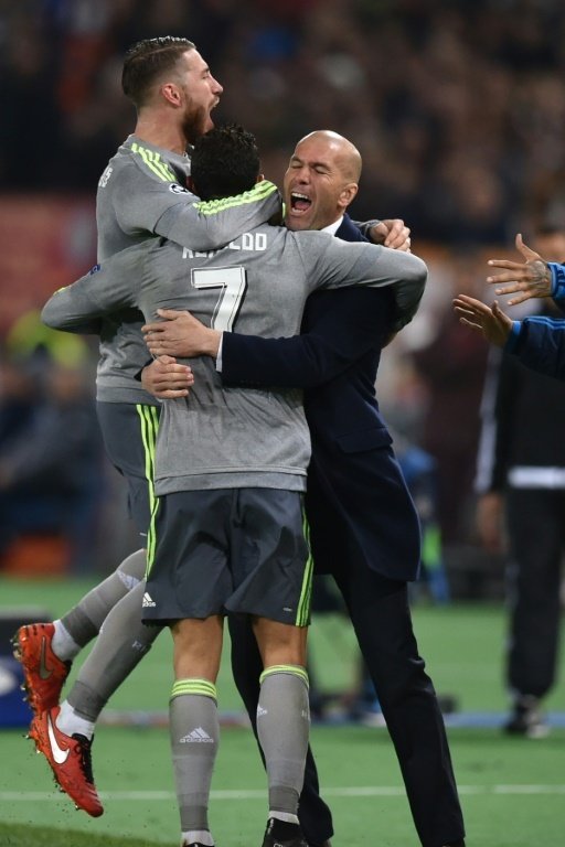 Real Madrid celebrate Champions League win over Roma