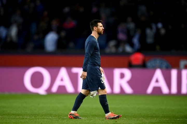 Messi titolare nel 'big match' contro il Lione