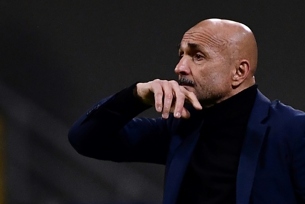 Spalletti querría reforzar el lateral izquierdo del equipo. AFP