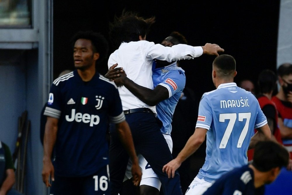 La Lazio presentó su once inicial. AFP