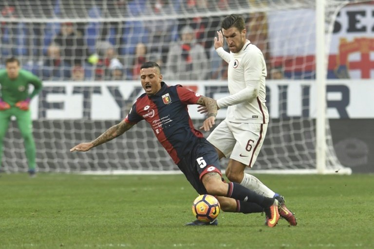 Le défenseur du Genoa Armando Izzo lors dun match contre l'AS Rome, le 8 janvier 2017 à Gênes. AFP
