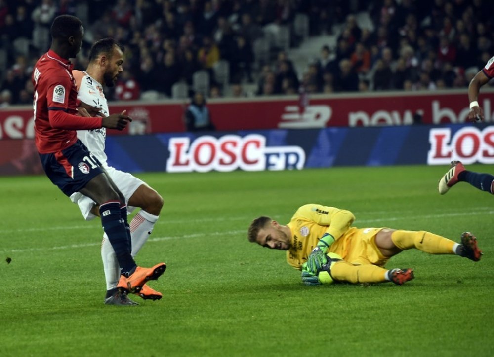 Lille y Metz se la juegan en Francia. AFP