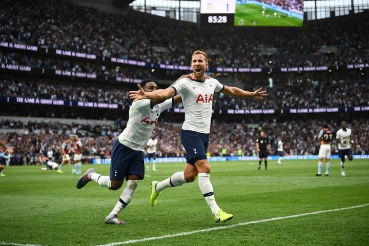 Kane double la mise face à Arsenal