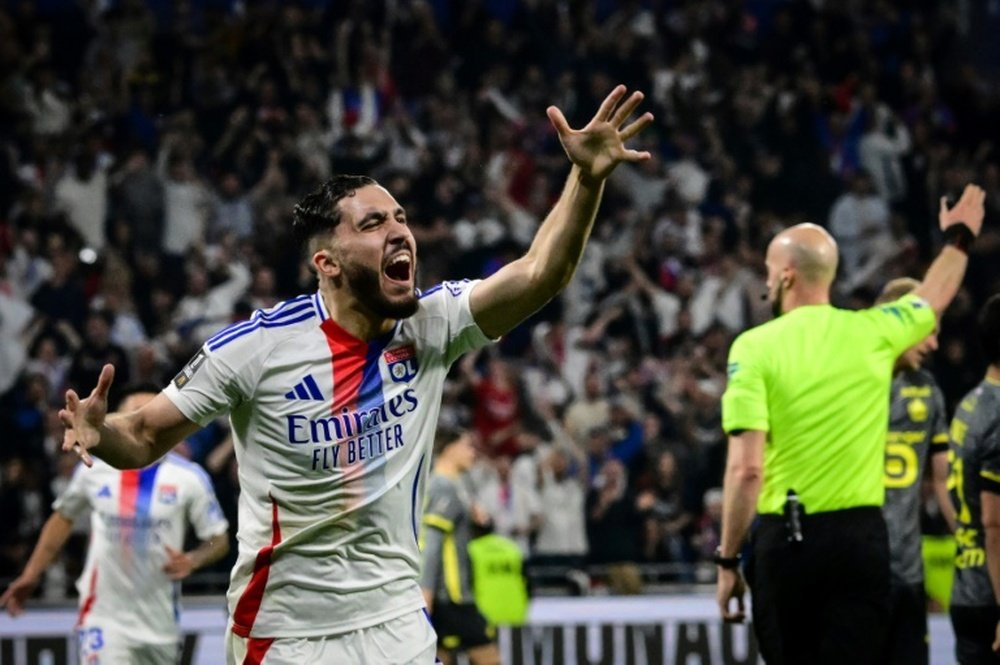 El Lyon quiere apuntarse a la Champions. AFP