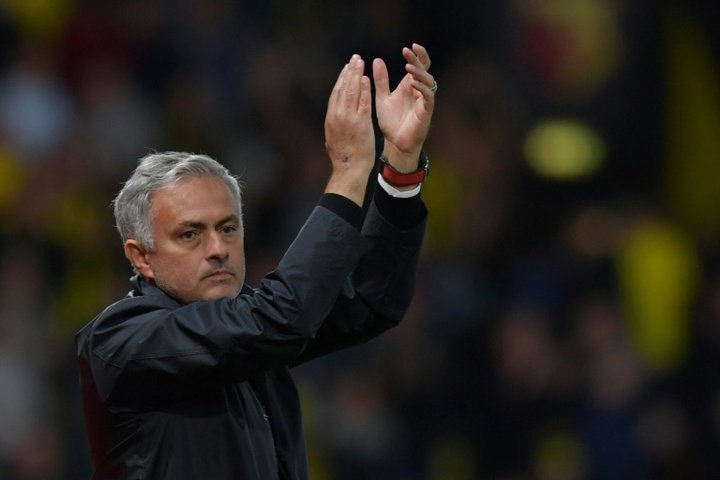 United held to a draw by impressive Wolves