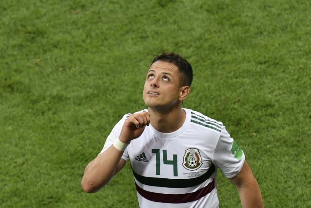 Chicharito reconoció que llegó a pensar en dejar la Selección Mexicana. AFP