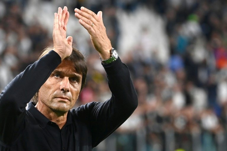 Conte, ante el Inter. AFP