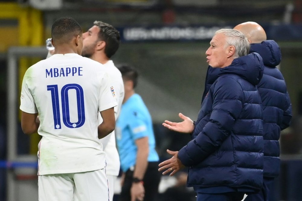 Didier Deschamps évoque la prolongation de Kylian Mbappé. AFP