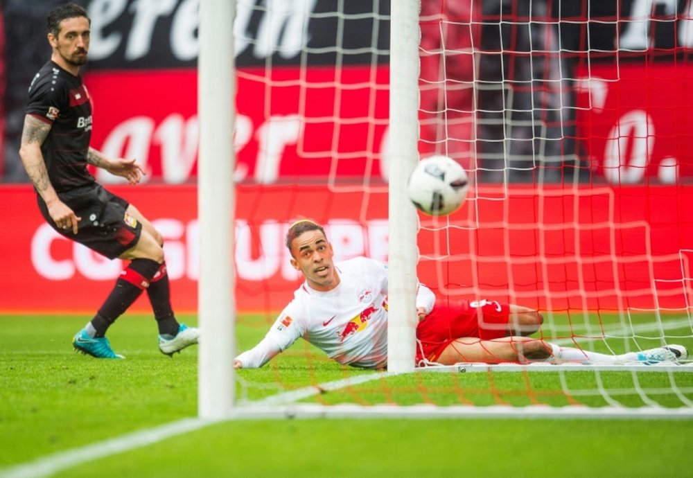 Le Danois Yussuf Poulsen inscrit le but de la victoire pour Leipzig face à Leverkusen. AFP