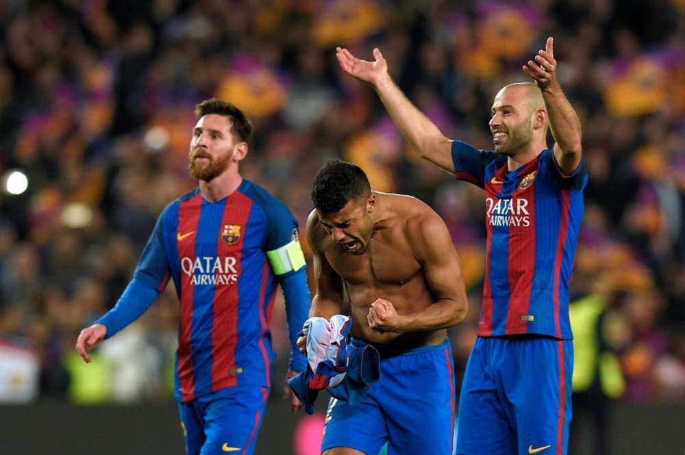 Los jugadores del Barcelona celebran la remontada ante el PSG. AFP