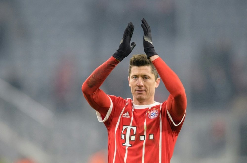 Le club bavarois insiste sur le fait que Lewandowski ne partira pas du Bayern. AFP
