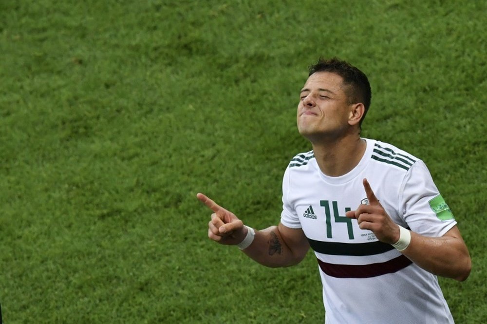 West Ham veut garder le Mexicain. AFP