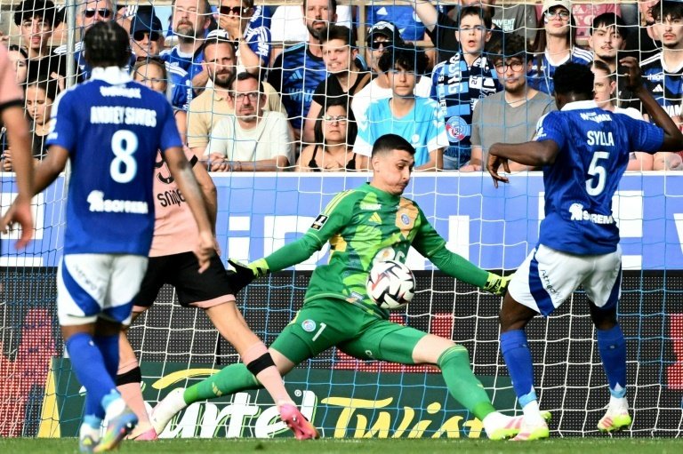 Chelsea to cash in on Petrovic with Bournemouth transfer agreed