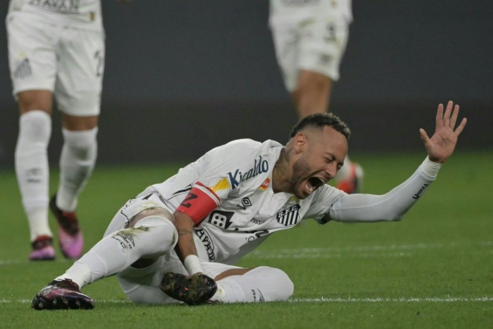 Neymar passou por uma nova avaliação médica. EFE