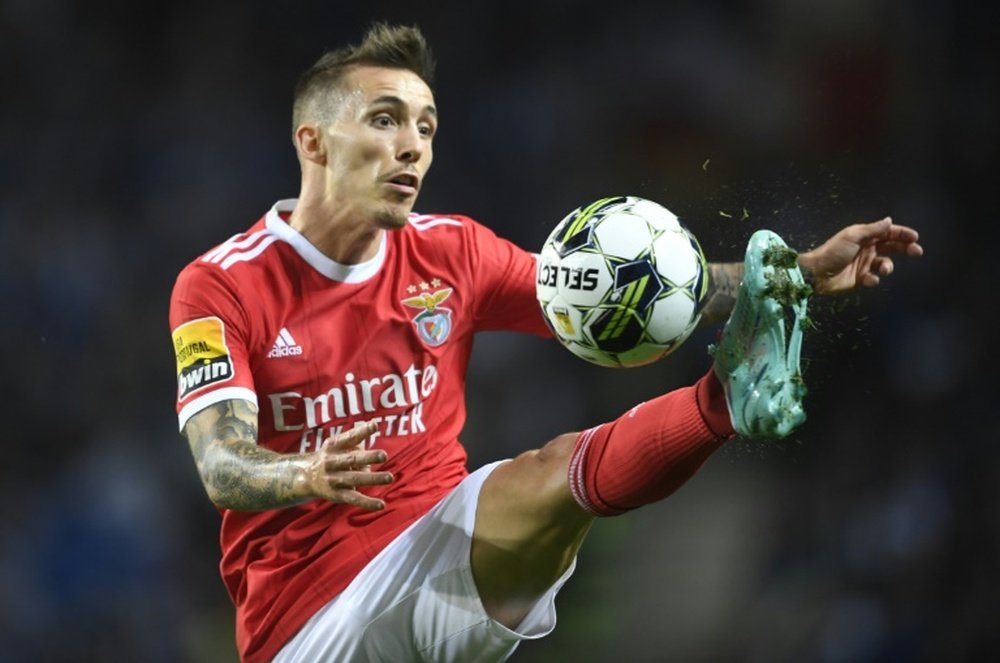 Grimaldo is not living his best moment at Benfica. AFP