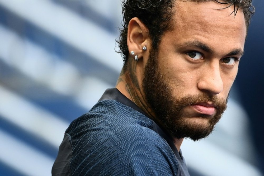 PSG begin Neymar contract talks. AFP