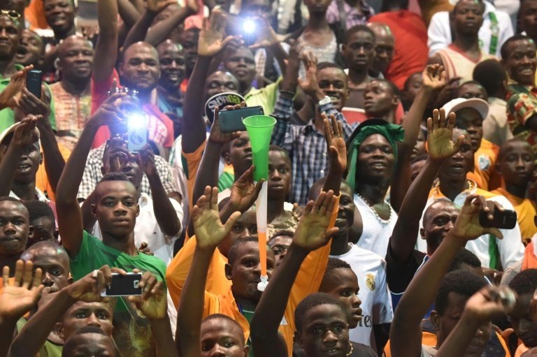 Des supporters ivoriens, le 4 juin 2016 à Bouaké lors du match face au Gabon. AFP