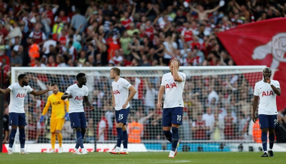 El Tottenham informó de dos positivos, pero no dio nombres. AFP