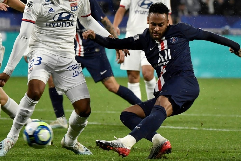 Neymar permet au PSG de valider sa semaine parfaite à Lyon. AFP