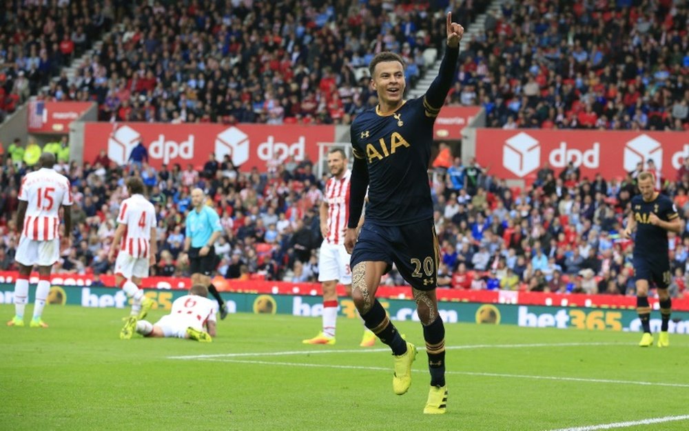 Le milieu de Tottenham Dele Alli, auteur du 3e but de son équipe à Stoke, le 10 septembre 2016. AFP