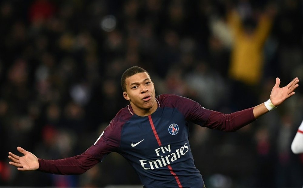 Maradona recommended Mbappe to Real Madrid. AFP